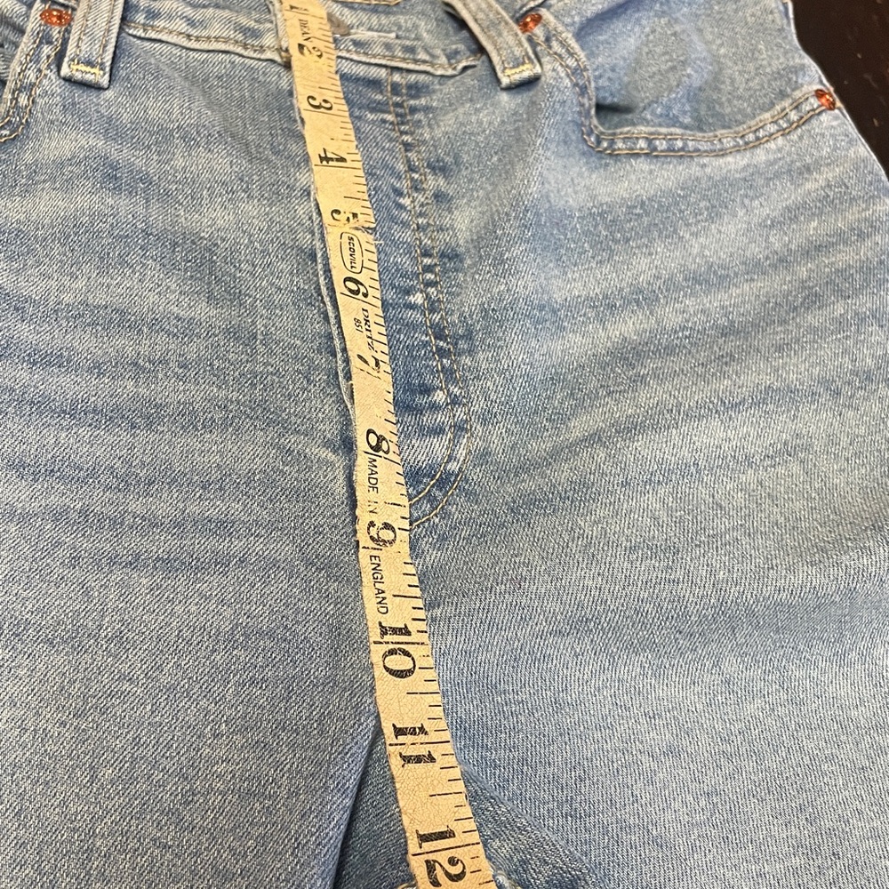 Levi’s Ribcage Straight Ankle Buttonfly Denim Jeans Size 28. - Picture 8 of 10